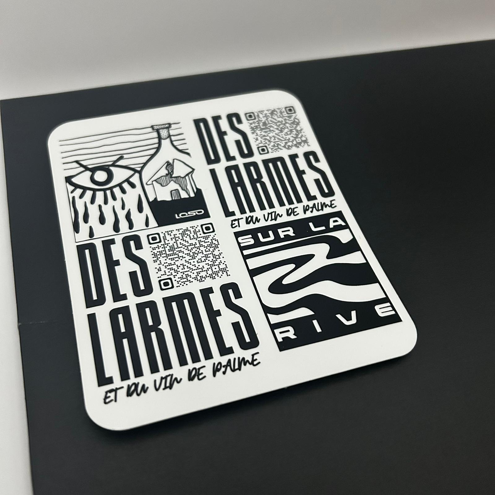 vinyle des larmes et du vin de palme, pochette noire effet mate, stickers blanc